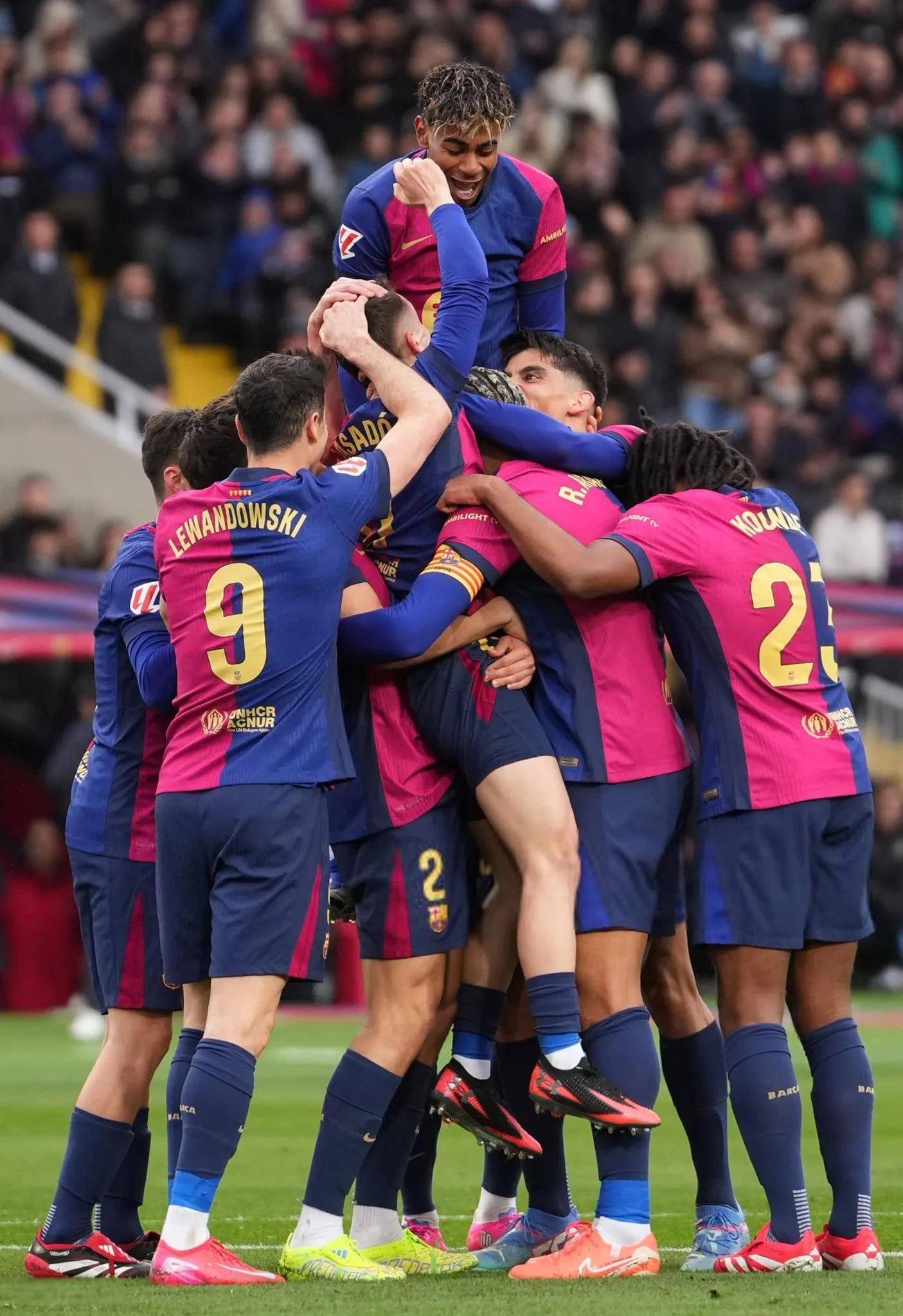 欧洲足坛震动！曼联遭遇重大伤病波及征程