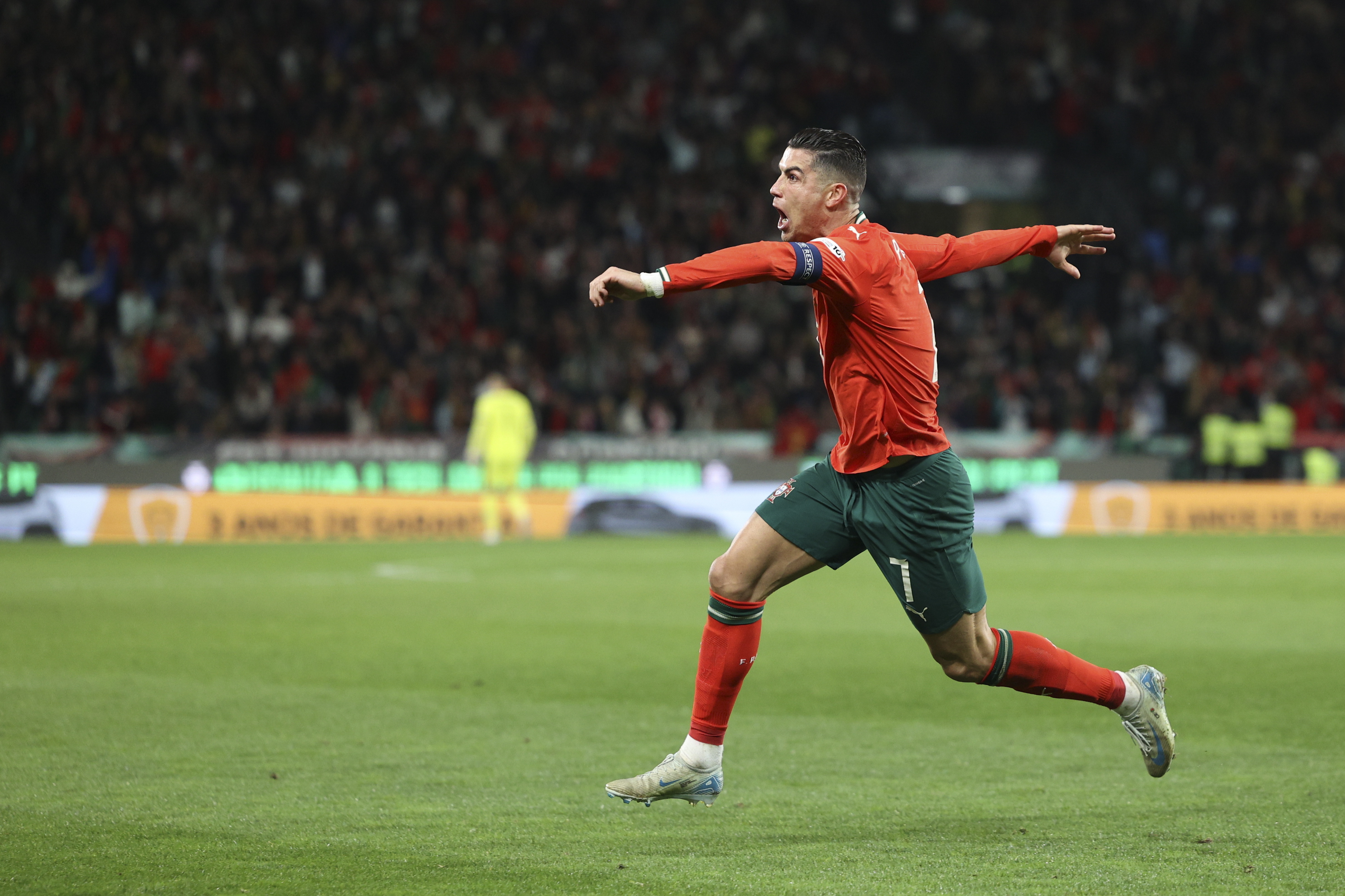 葡萄牙迎战塞尔维亚，俄罗斯盼望反弹