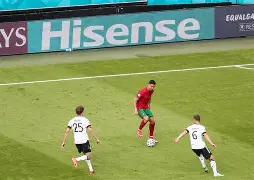 包含瓦尔加胜负胜出，毫无悬念取胜的词条