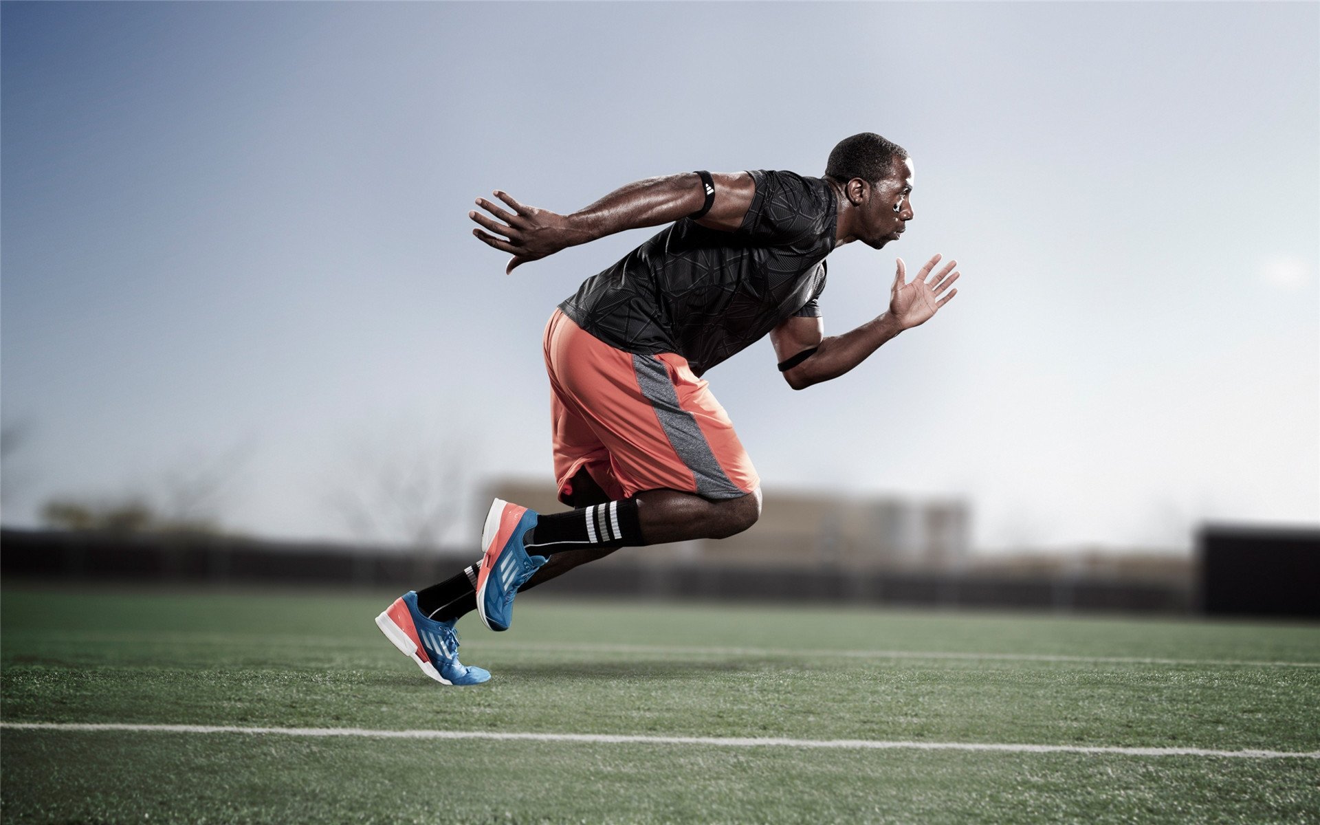 TheShy巅峰对决，哈兰德与80激战切尔西分钟，问鼎冠军胜负难料！